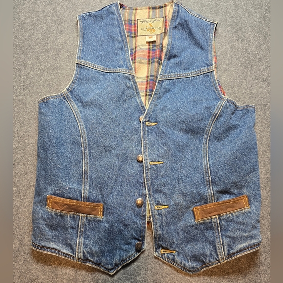 Wrangler Other - Wrangler Medium Lined Denim Vest with Cinchback